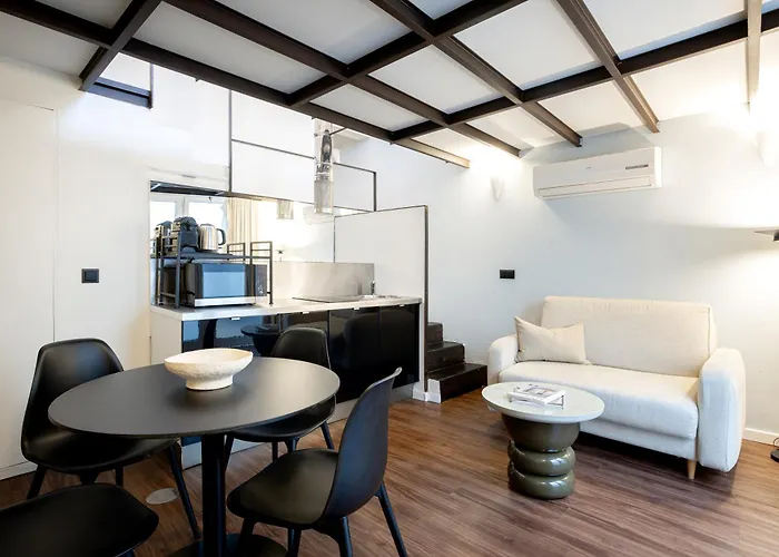 Fine Arts Ateliers By Olala Homes *