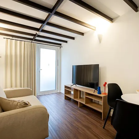Fine Arts Ateliers By Olala Homes Porto