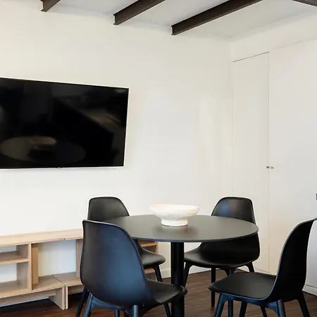 Fine Arts Ateliers By Olala Homes דירה פורטו
